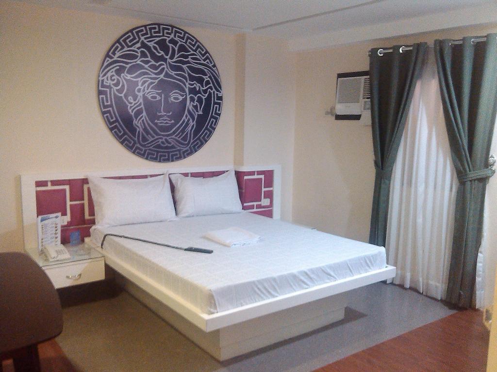 Icon Hotel Manila Camera foto